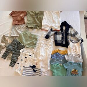 ❌SOLD❌Over 20 piece Bundle 6-9month baby boy clothing